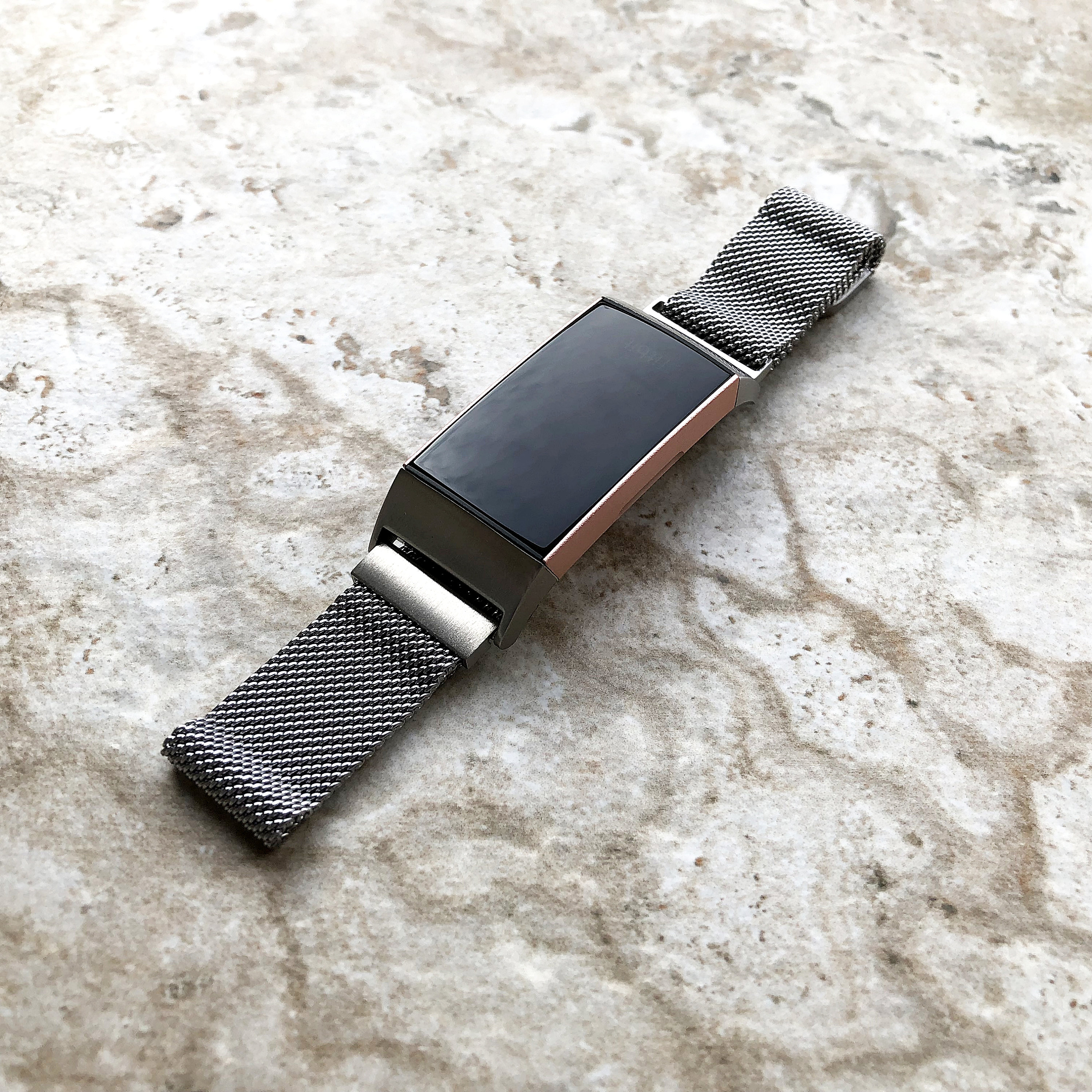 fitbit charge 3 milanese band