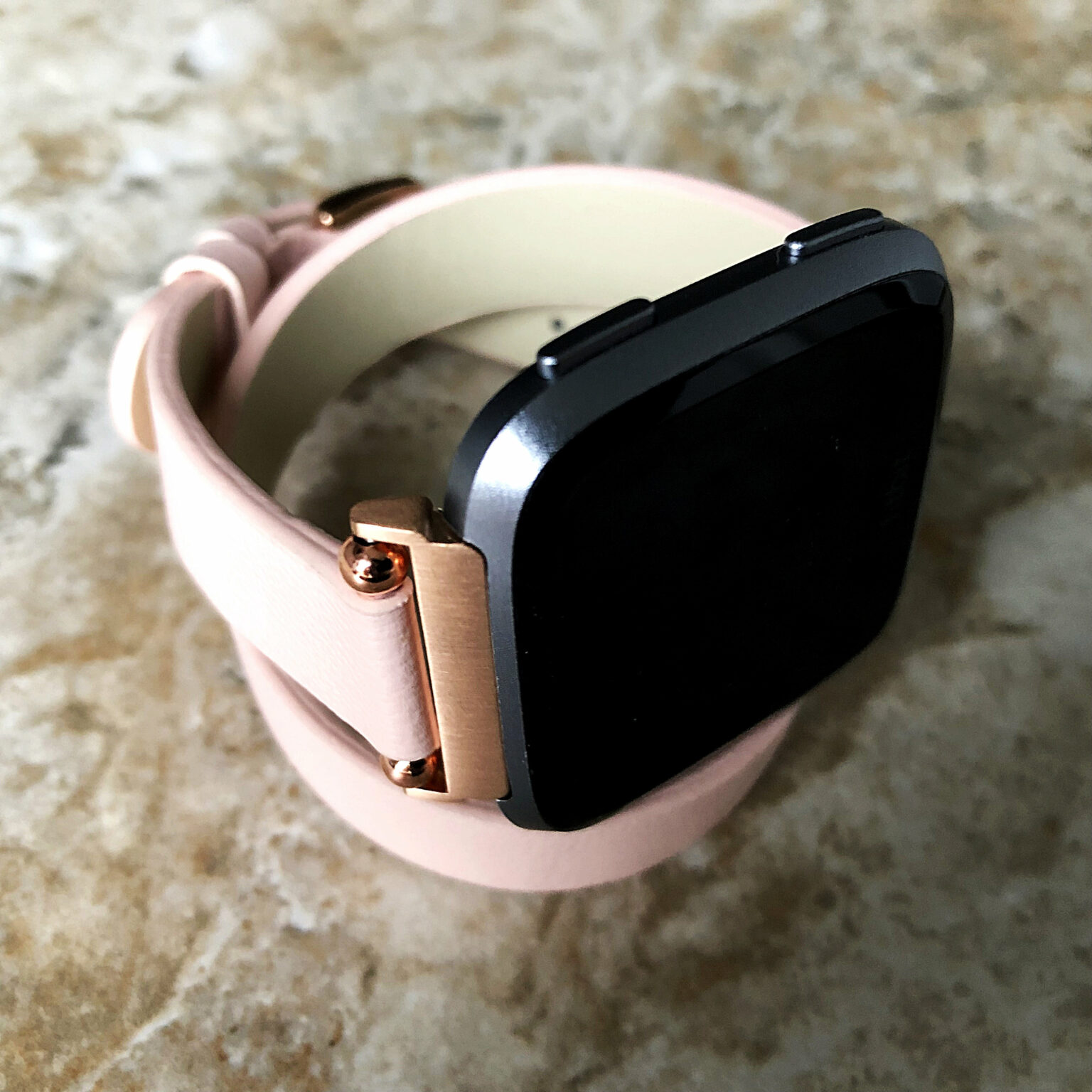 fitbit versa 2 pink strap